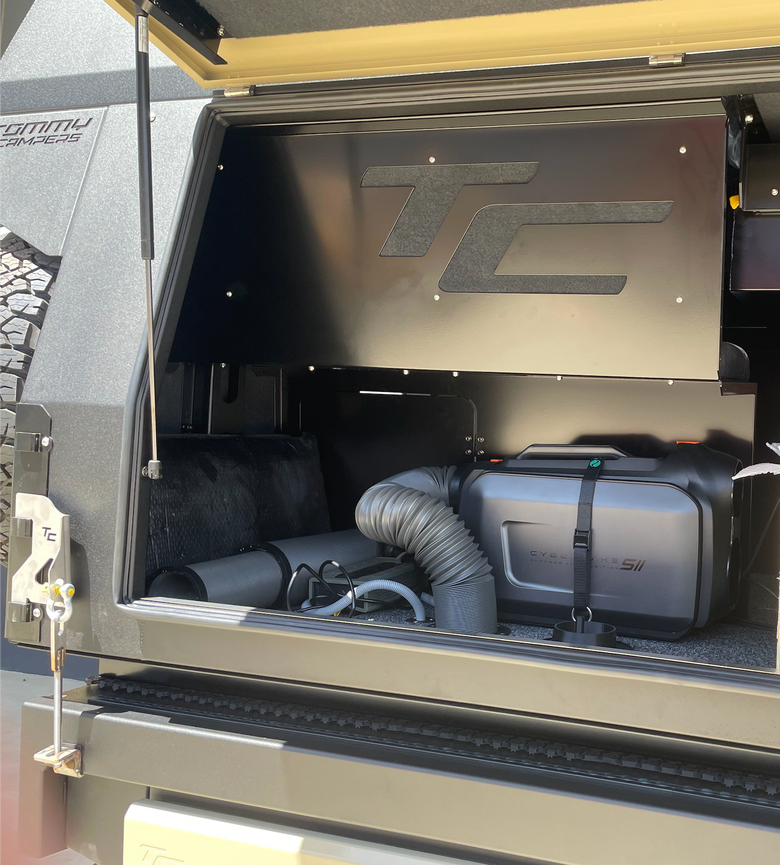 Stay Cool Anywhere: How Cybertake Keeps Your Camper Trailer Comfortable Off-Grid