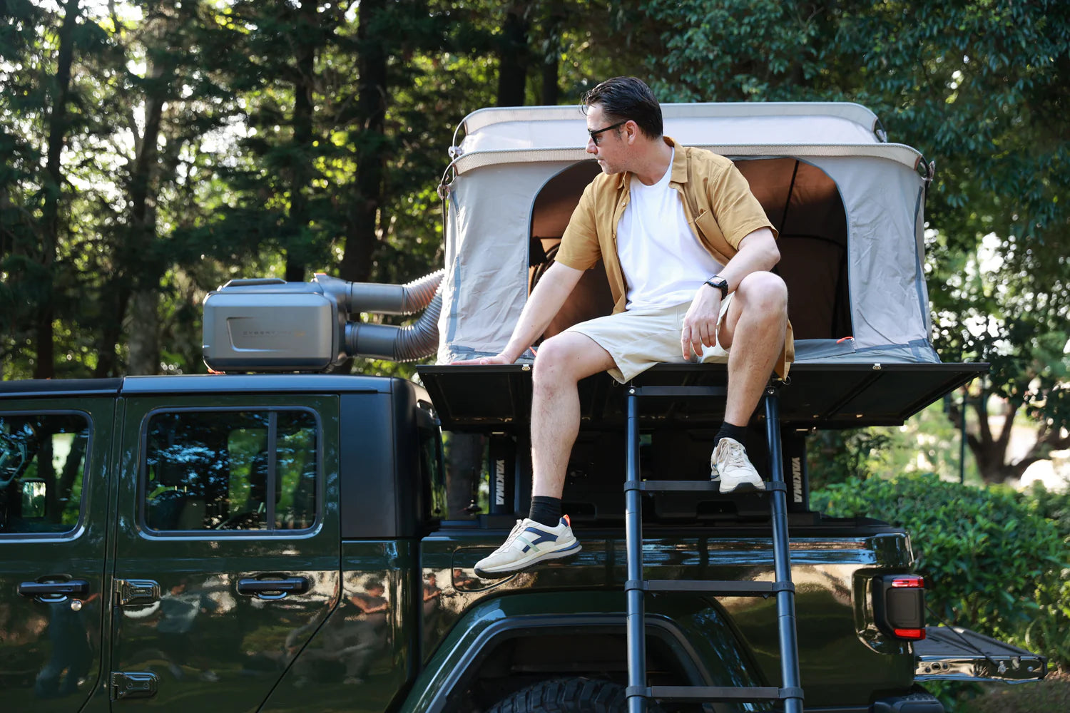 Load video: Cybertake S2 Pro Review: The Ultimate Portable AC for Camping?